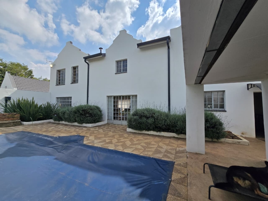 5 Bedroom Property for Sale in Drumblade A H Gauteng
