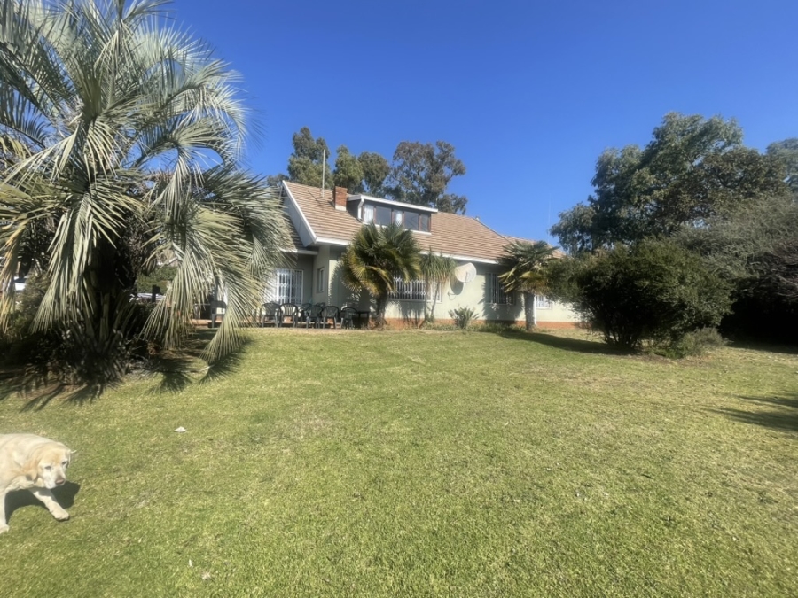 4 Bedroom Property for Sale in Walkerville Gauteng
