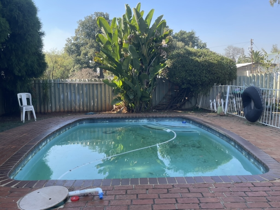 4 Bedroom Property for Sale in Walkerville Gauteng