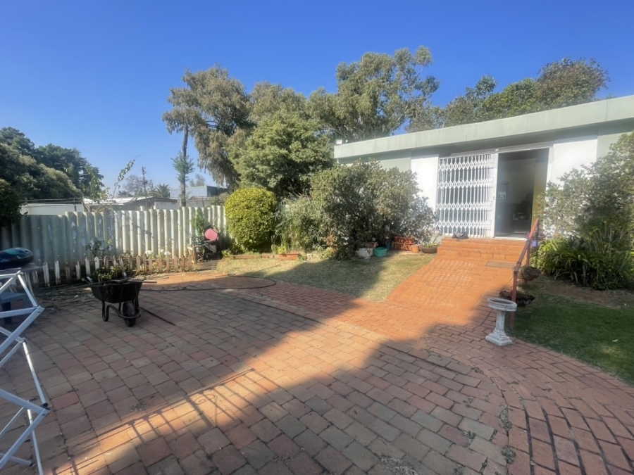 4 Bedroom Property for Sale in Walkerville Gauteng