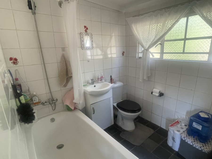4 Bedroom Property for Sale in Walkerville Gauteng