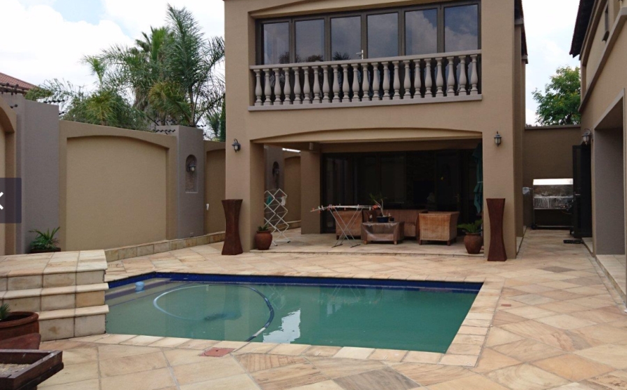 4 Bedroom Property for Sale in Dowerglen Ext 4 Gauteng