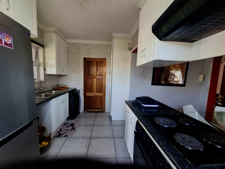 3 Bedroom Property for Sale in Sonneveld Gauteng