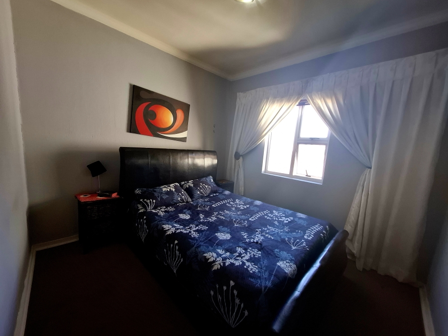 3 Bedroom Property for Sale in Sonneveld Gauteng