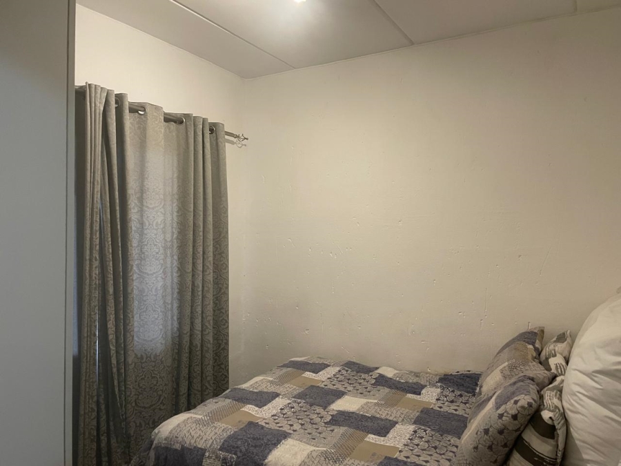 2 Bedroom Property for Sale in Comet Gauteng