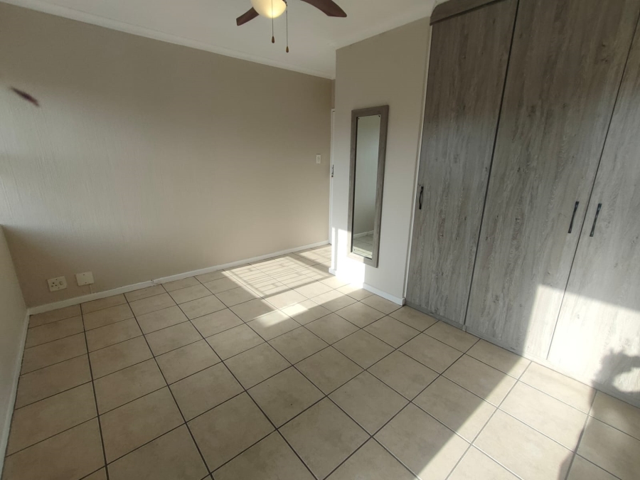 To Let 1 Bedroom Property for Rent in Linden Gauteng