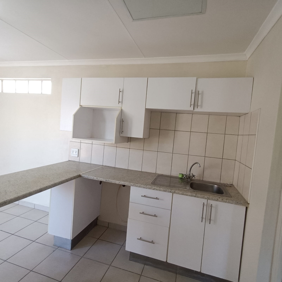 2 Bedroom Property for Sale in Auckland Park Gauteng