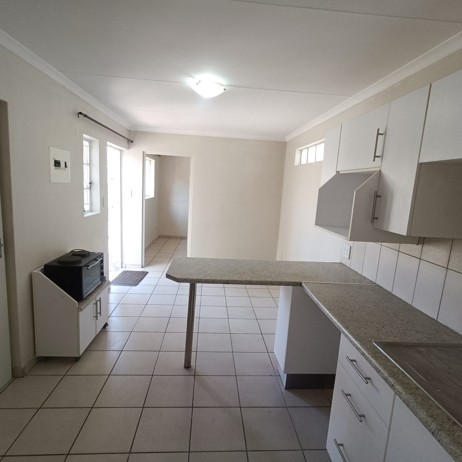 2 Bedroom Property for Sale in Auckland Park Gauteng