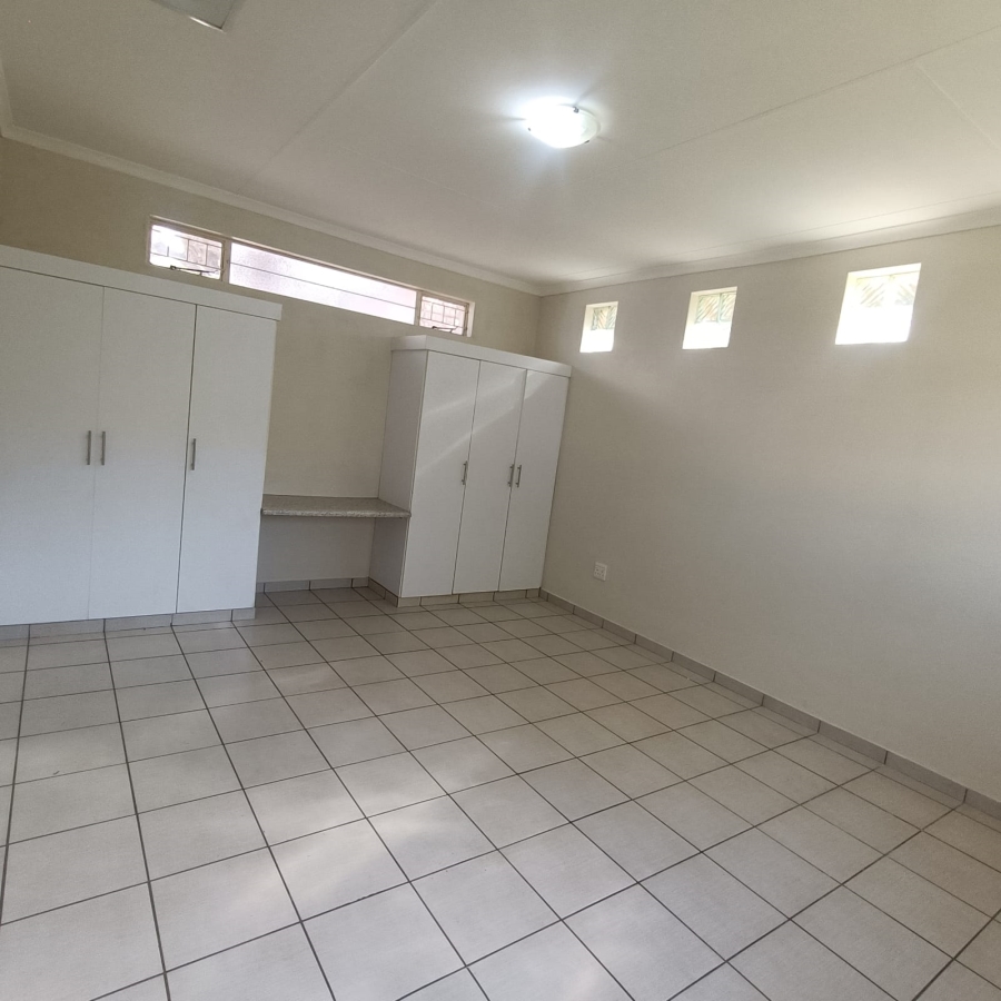 2 Bedroom Property for Sale in Auckland Park Gauteng