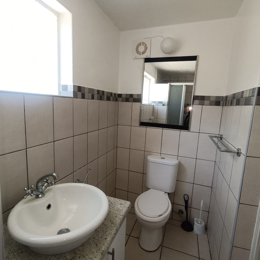 2 Bedroom Property for Sale in Auckland Park Gauteng