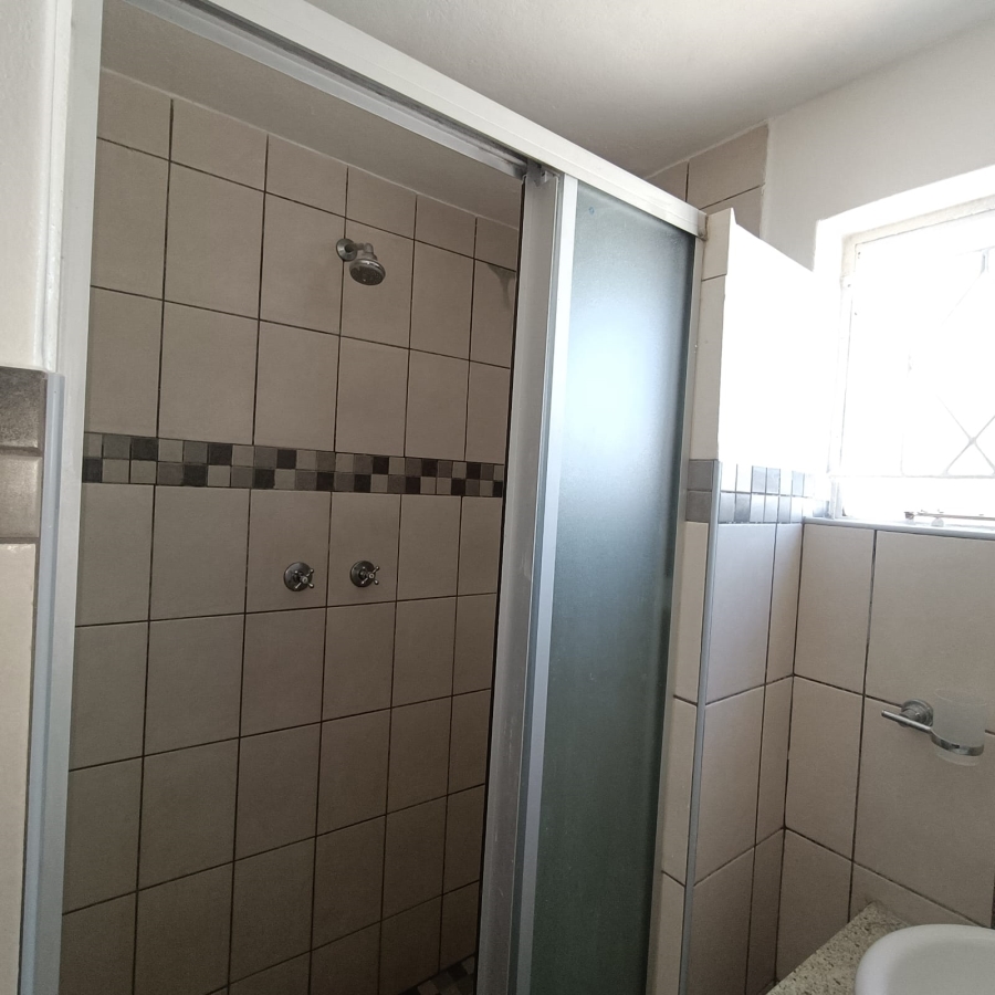 2 Bedroom Property for Sale in Auckland Park Gauteng
