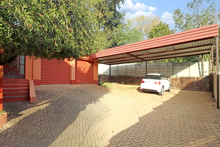 3 Bedroom Property for Sale in Cresta Gauteng