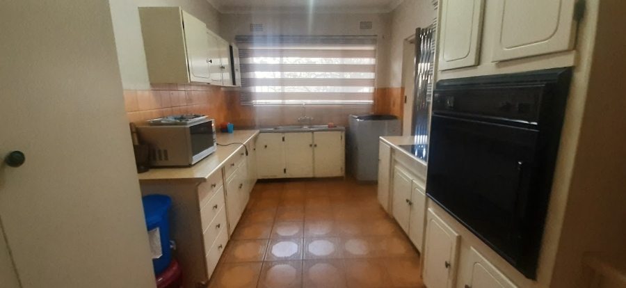 3 Bedroom Property for Sale in Birchleigh Gauteng