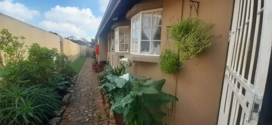 2 Bedroom Property for Sale in Norkem Park Gauteng