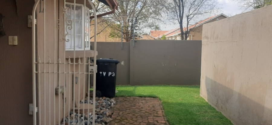 2 Bedroom Property for Sale in Birchleigh Gauteng