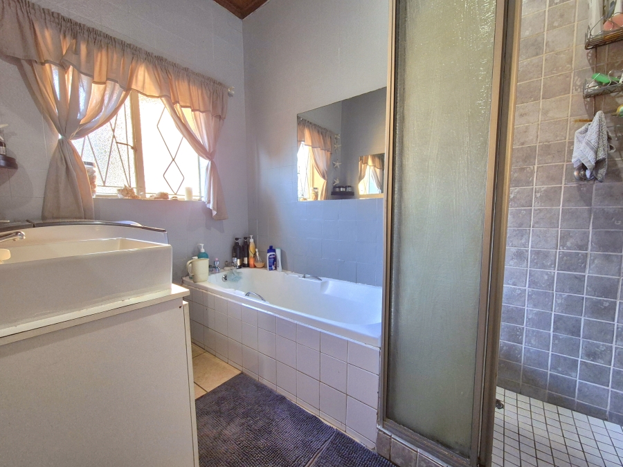 3 Bedroom Property for Sale in Brenthurst Gauteng
