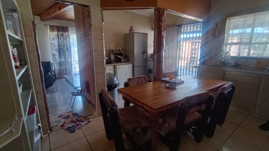3 Bedroom Property for Sale in Golf Park Gauteng
