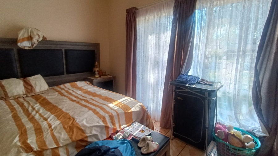 3 Bedroom Property for Sale in Golf Park Gauteng