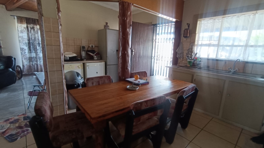 3 Bedroom Property for Sale in Golf Park Gauteng