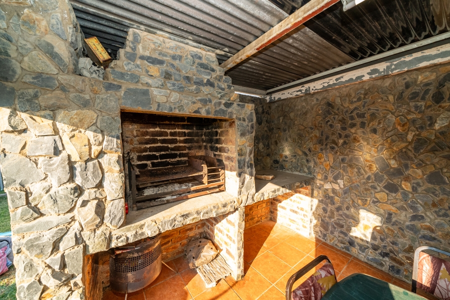 3 Bedroom Property for Sale in Minnebron Gauteng