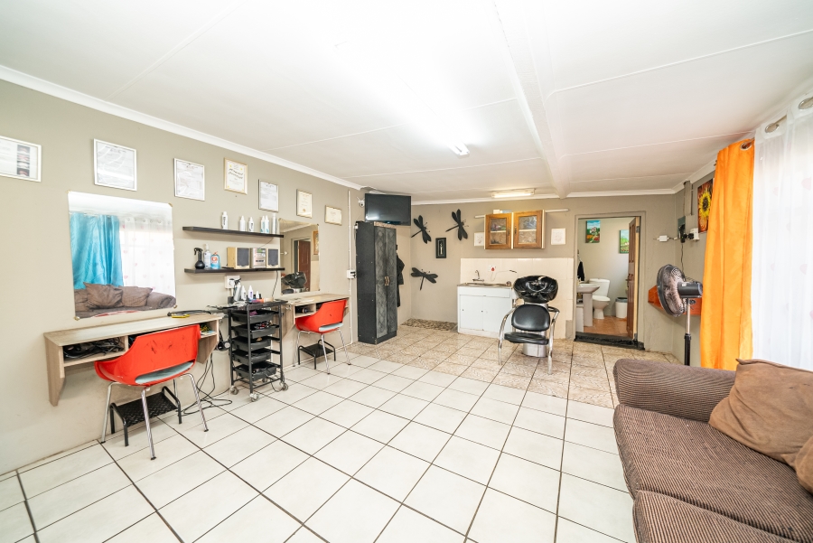3 Bedroom Property for Sale in Minnebron Gauteng