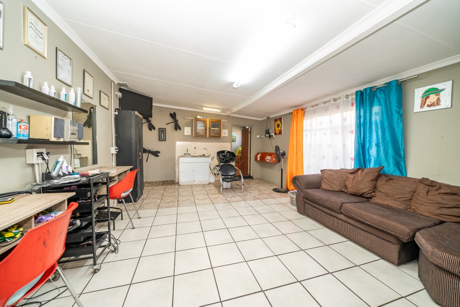 3 Bedroom Property for Sale in Minnebron Gauteng