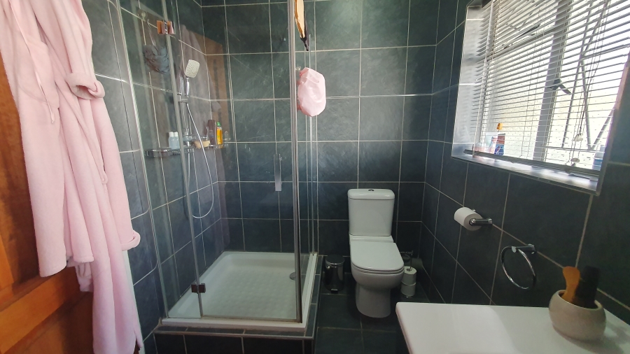 3 Bedroom Property for Sale in Randhart Gauteng