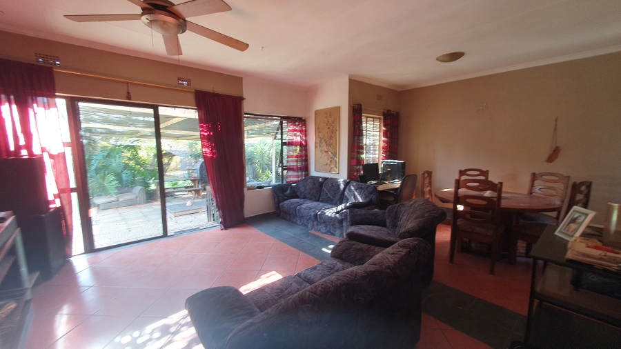 3 Bedroom Property for Sale in Raceview Gauteng