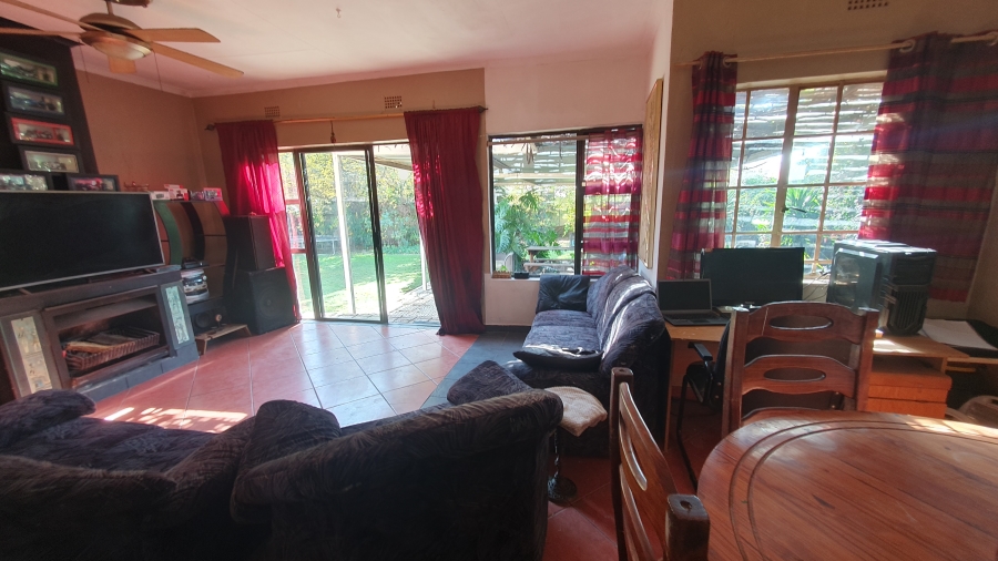 3 Bedroom Property for Sale in Raceview Gauteng