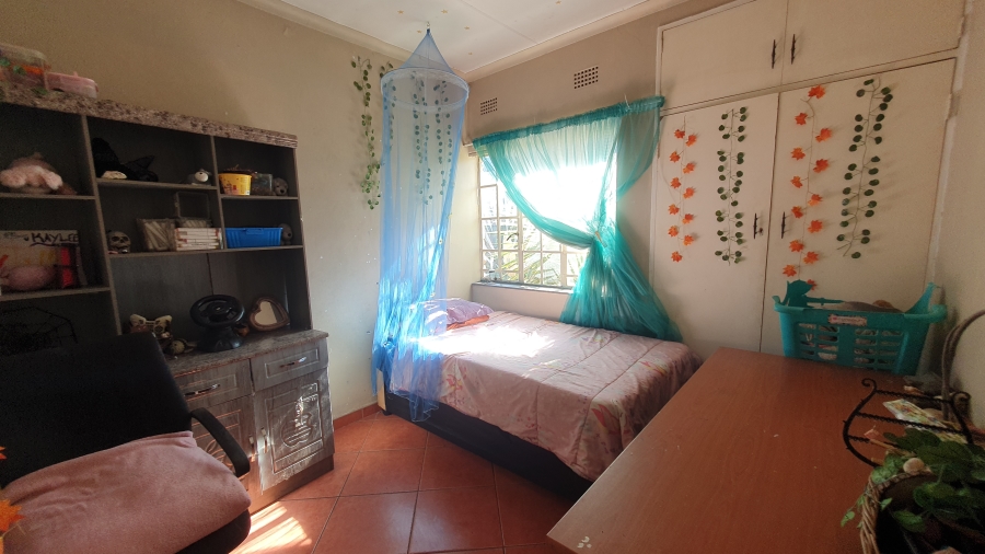3 Bedroom Property for Sale in Raceview Gauteng