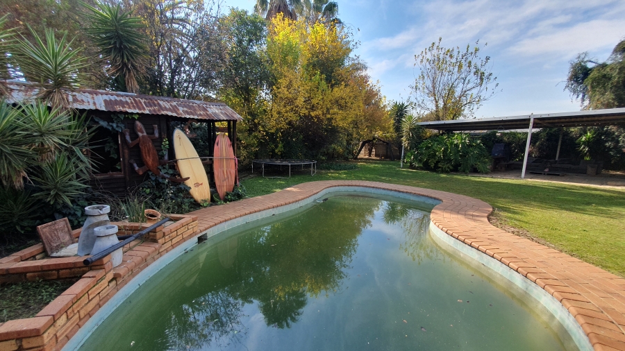 3 Bedroom Property for Sale in Raceview Gauteng