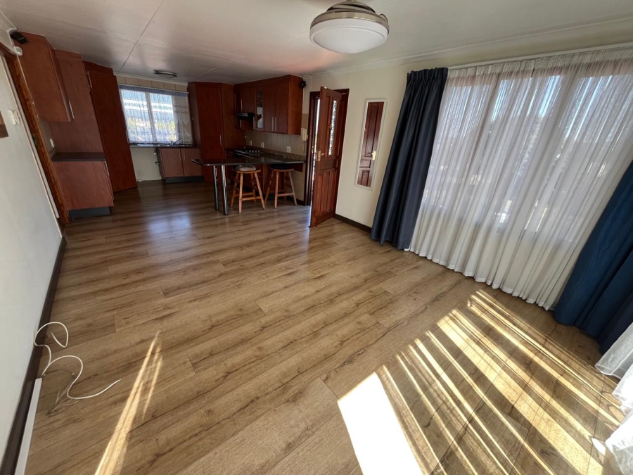 3 Bedroom Property for Sale in Verwoerdpark Gauteng