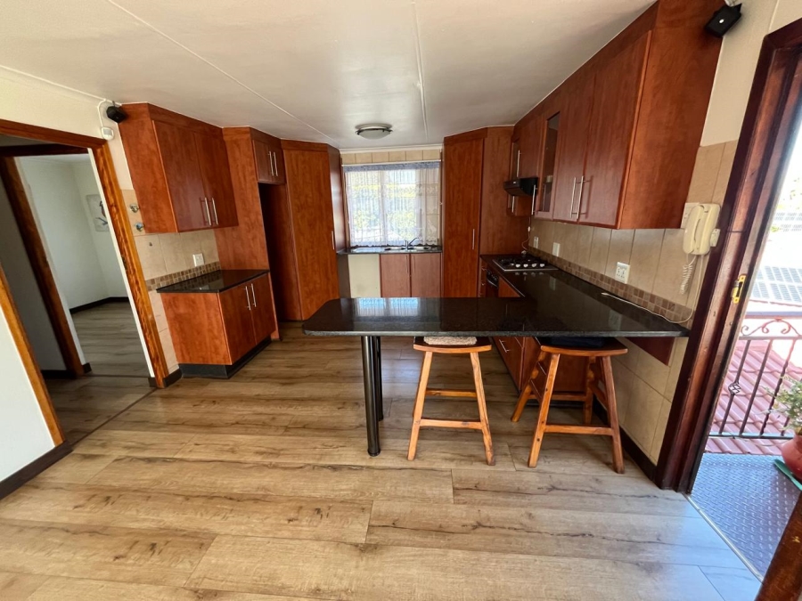 3 Bedroom Property for Sale in Verwoerdpark Gauteng