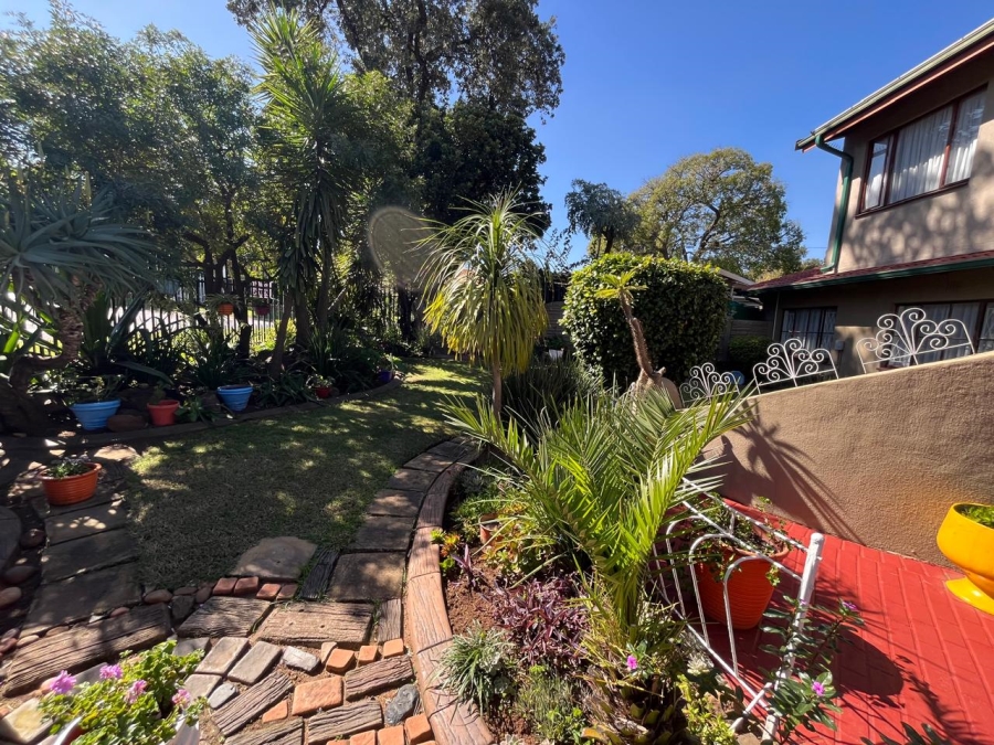 3 Bedroom Property for Sale in Verwoerdpark Gauteng
