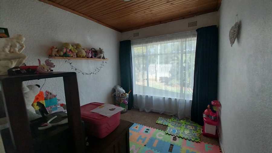 3 Bedroom Property for Sale in Brackendowns Gauteng