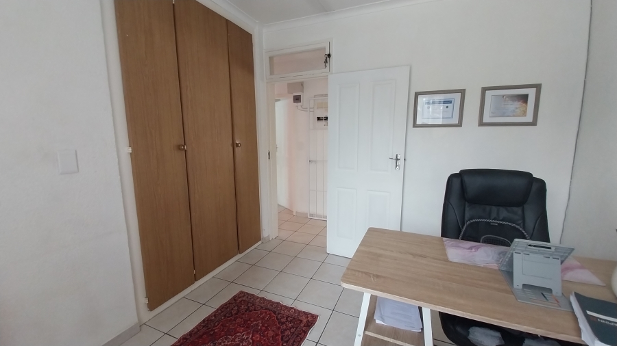 3 Bedroom Property for Sale in Brackendowns Gauteng