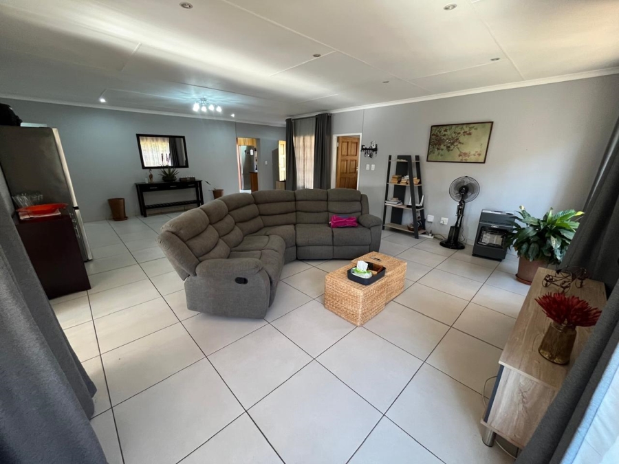 3 Bedroom Property for Sale in New Market Gauteng
