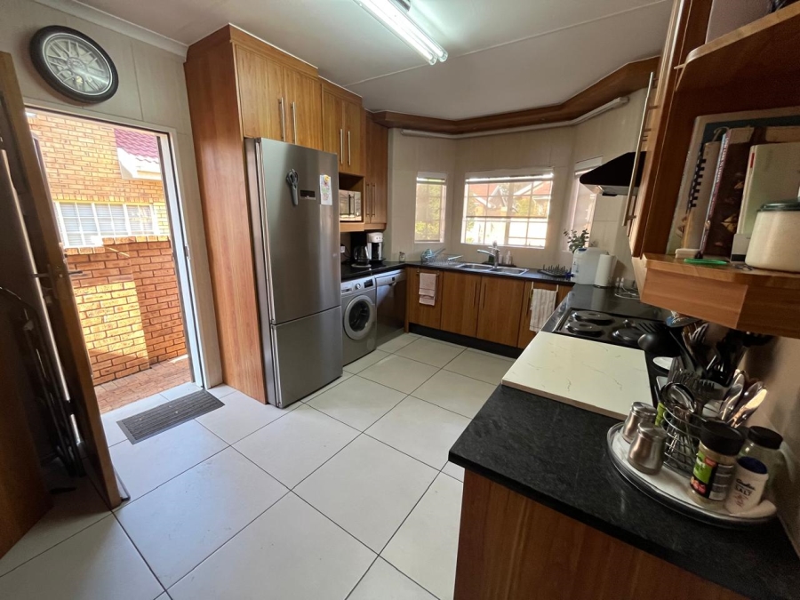3 Bedroom Property for Sale in New Market Gauteng