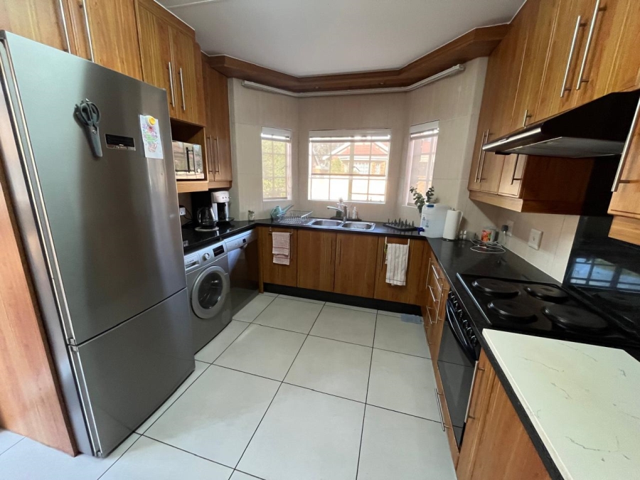 3 Bedroom Property for Sale in New Market Gauteng