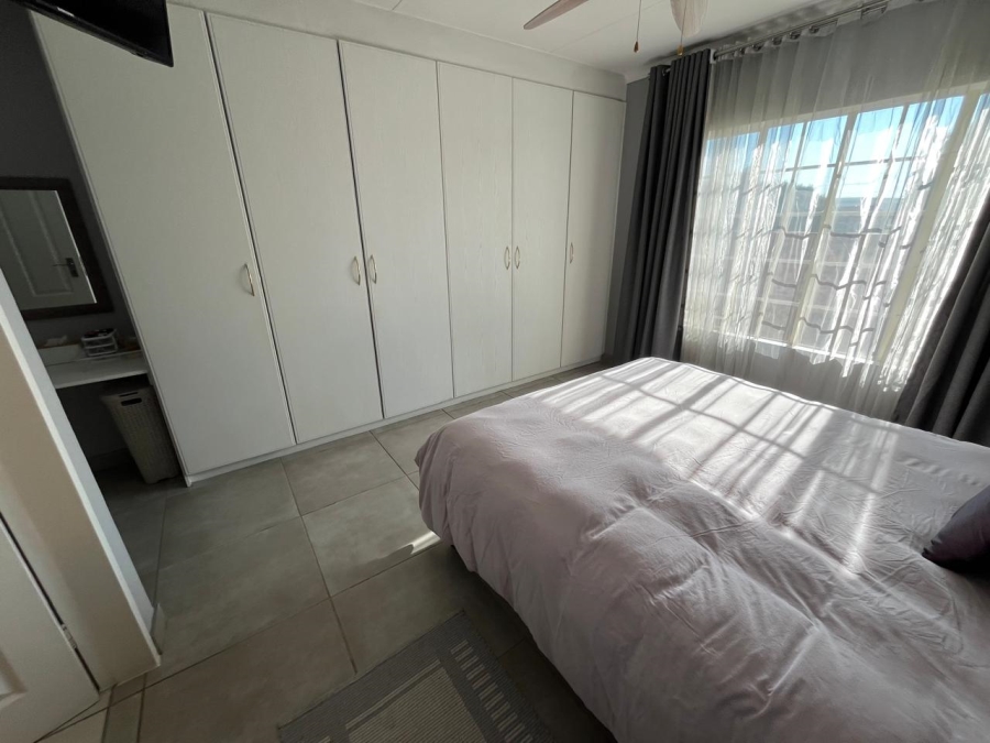 3 Bedroom Property for Sale in New Market Gauteng