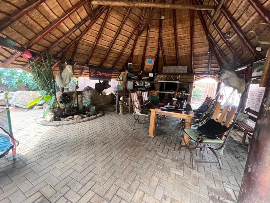3 Bedroom Property for Sale in Brackendowns Gauteng