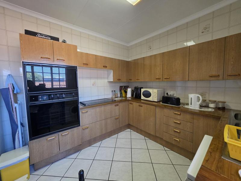 3 Bedroom Property for Sale in New Redruth Gauteng