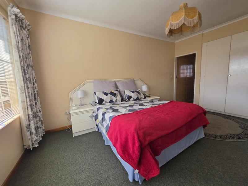 3 Bedroom Property for Sale in New Redruth Gauteng