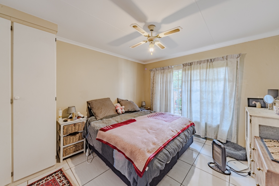 2 Bedroom Property for Sale in Elardus Park Gauteng