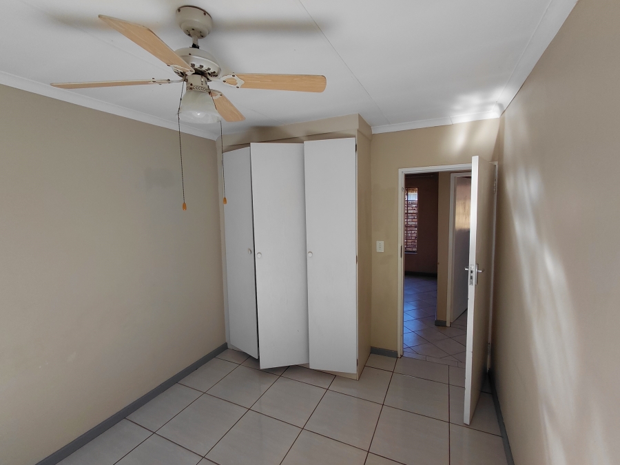 2 Bedroom Property for Sale in Elardus Park Gauteng