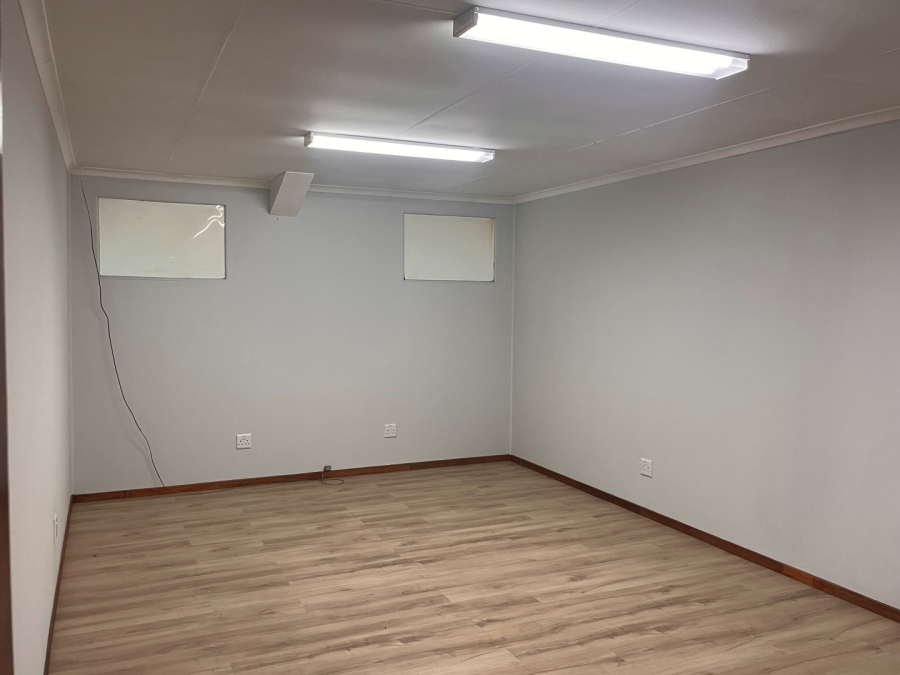 To Let Commercial Property for Rent in Morehill Gauteng