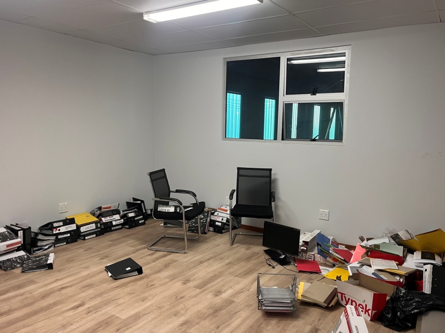 To Let Commercial Property for Rent in Morehill Gauteng
