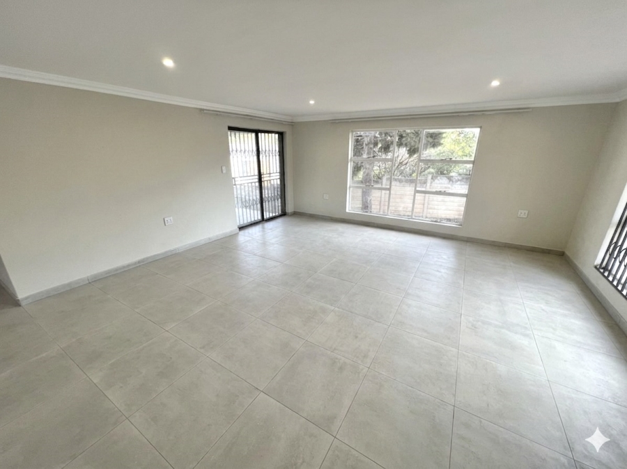 To Let 3 Bedroom Property for Rent in Vorna Valley Gauteng