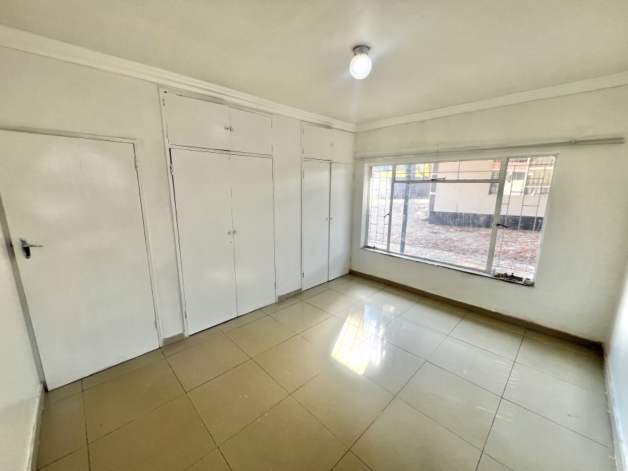 To Let 3 Bedroom Property for Rent in Vorna Valley Gauteng