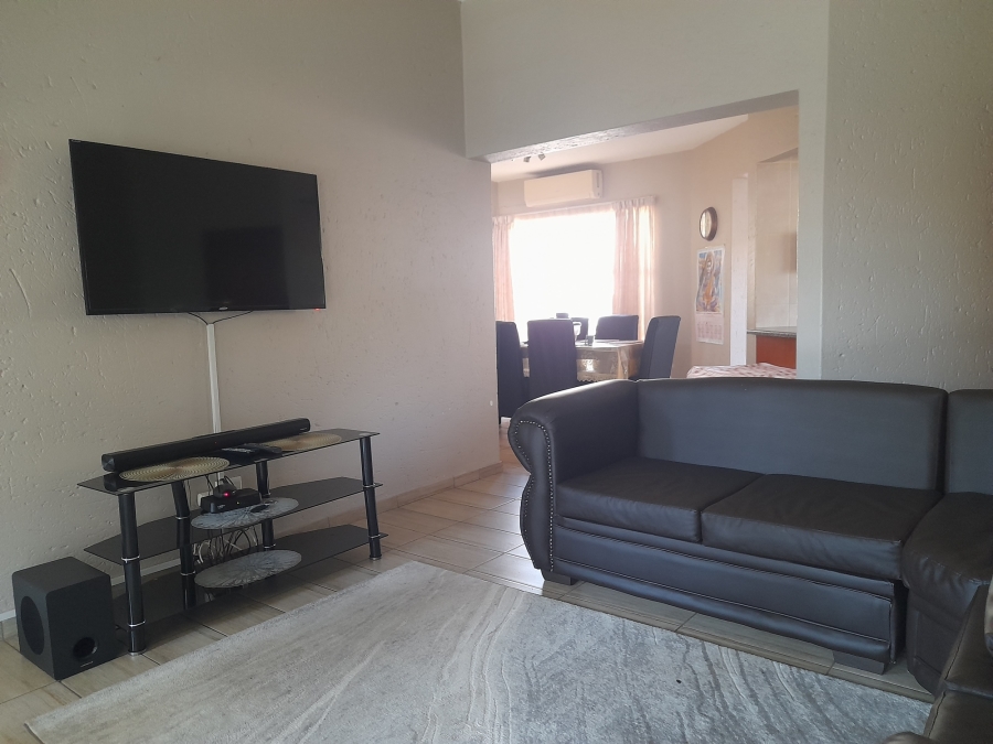 3 Bedroom Property for Sale in Suideroord Gauteng